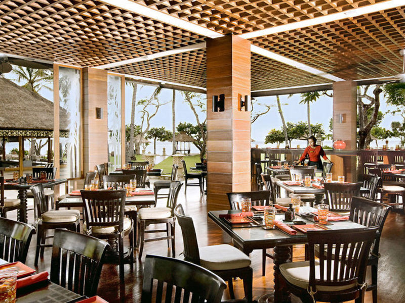 Nusa Dua Beach Hotel & Spa