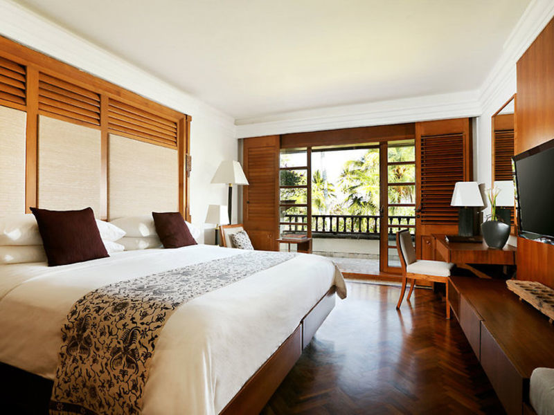 Nusa Dua Beach Hotel & Spa