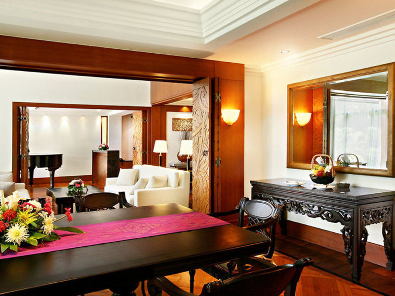 Nusa Dua Beach Hotel & Spa