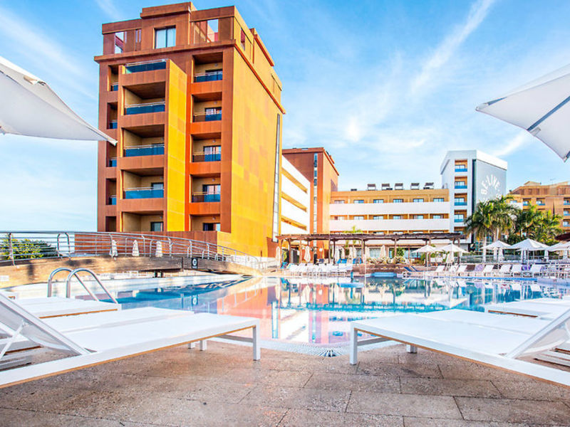 Oasis La Nina