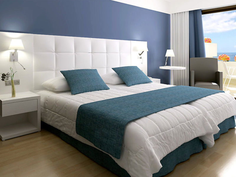 Occidental Teguise Playa