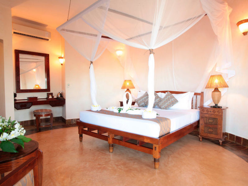 Ocean Paradise Resort HONEY