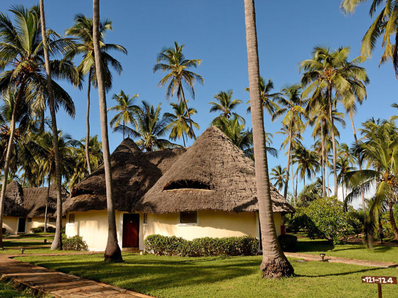 Ocean Paradise Resort HONEY