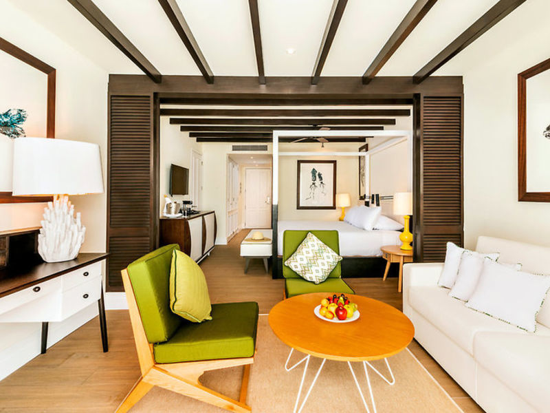 Ocean Riviera Paradise