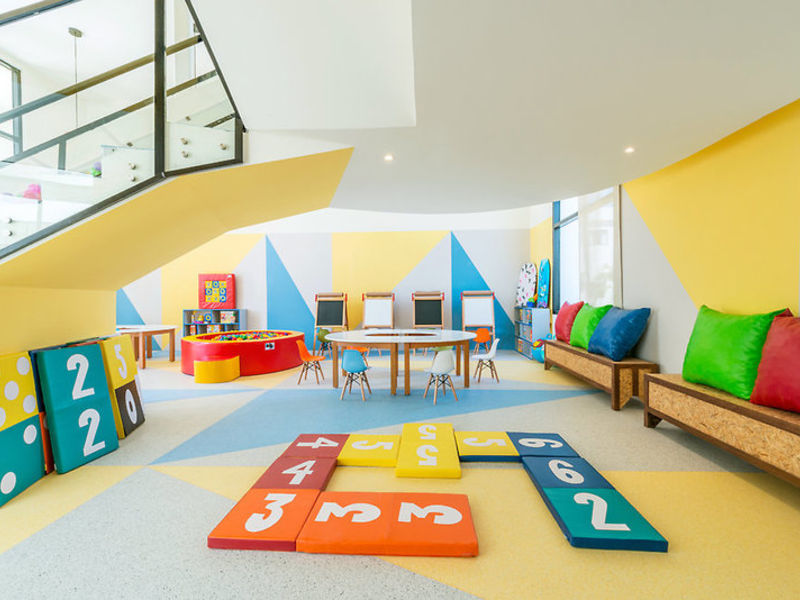 Ocean Riviera Paradise