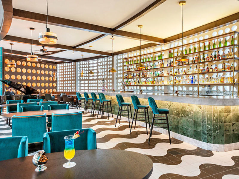 Ocean Riviera Paradise