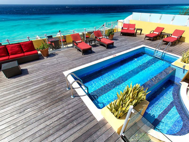 Ocean Two Resort & Residence