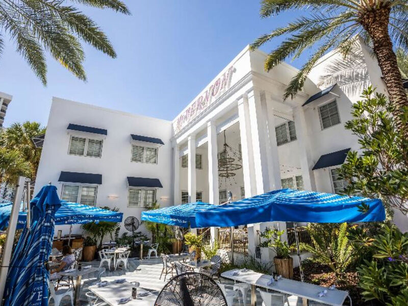 Oceanside Hotel