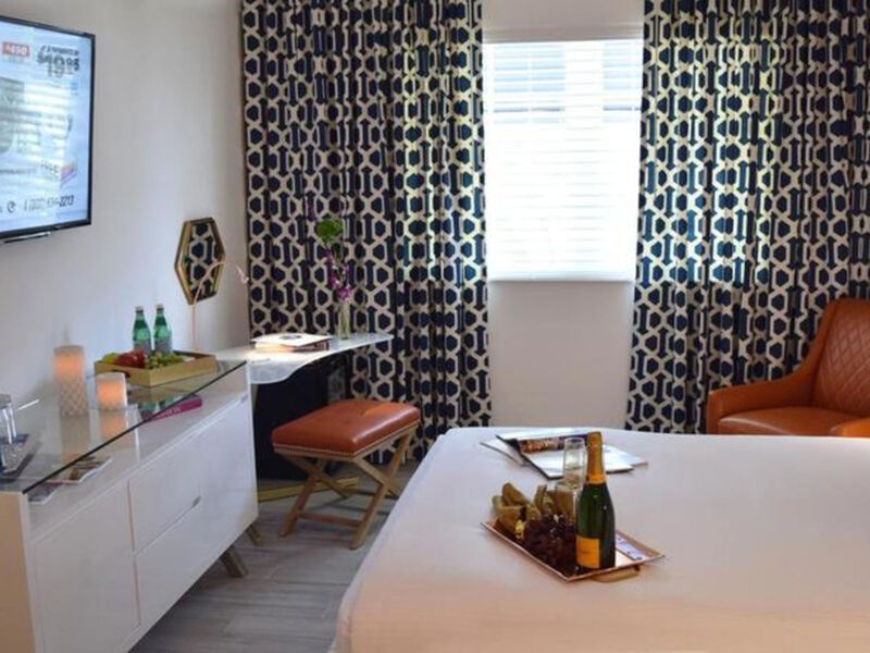 Oceanside Hotel