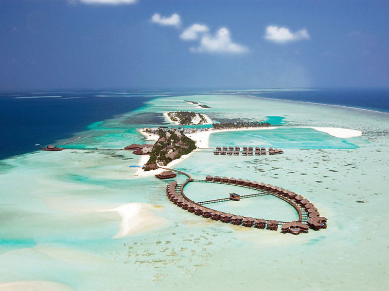 Olhuveli Beach & Spa Resort