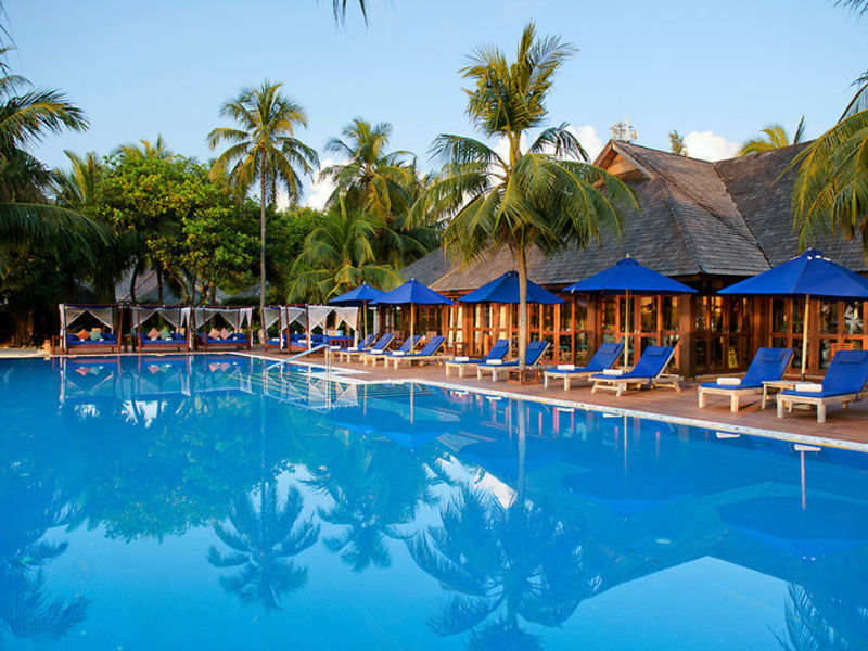 Olhuveli Beach & Spa Resort