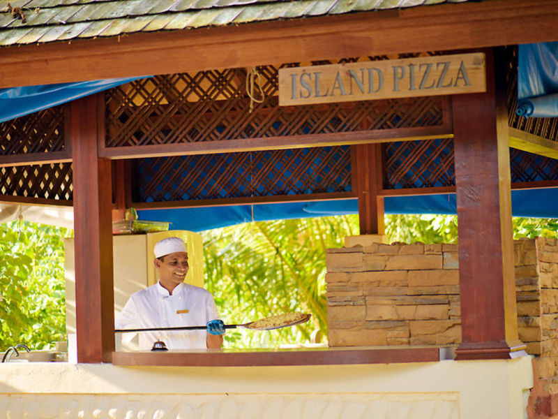 Olhuveli Beach & Spa Resort