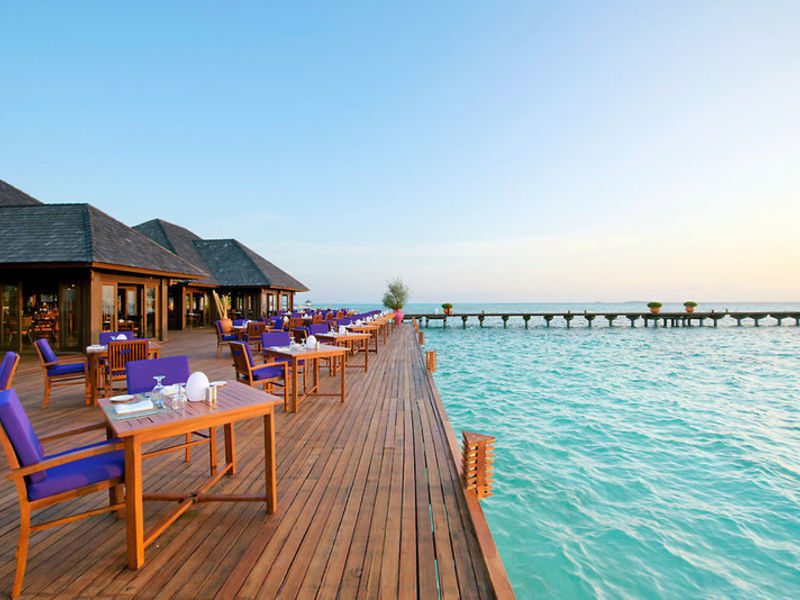 Olhuveli Beach & Spa Resort