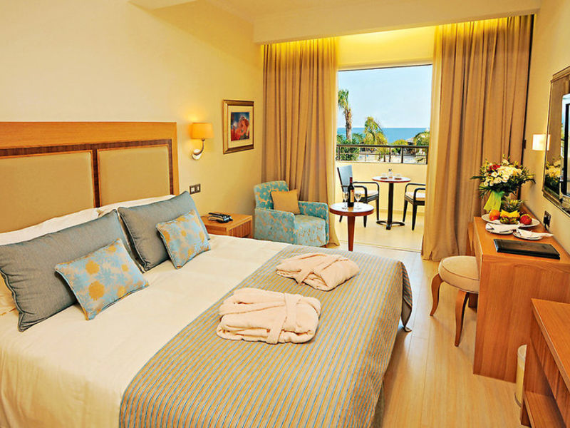 Olympic Lagoon Resort