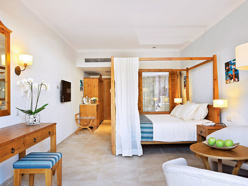 Olympic Lagoon Resort Paphos