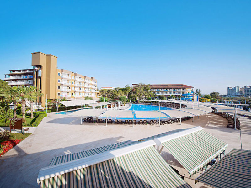 Otium Eco Club Side
