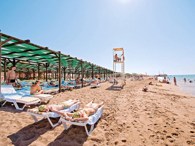Otium Eco Club Side