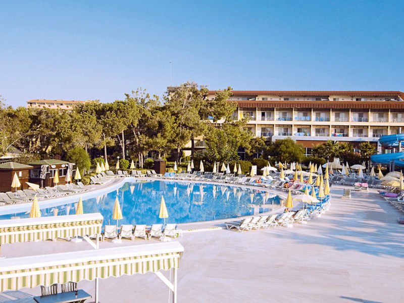 Otium Eco Club Side