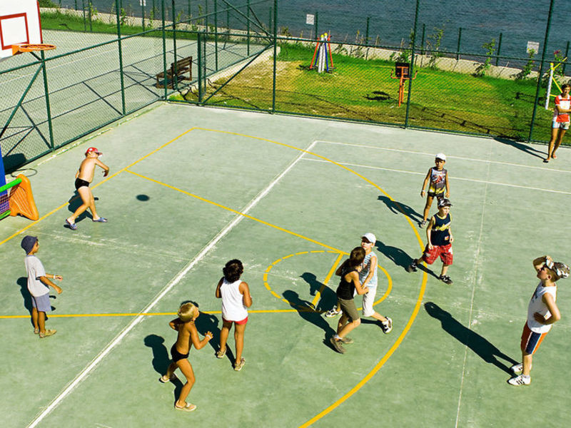Otium Eco Club Side