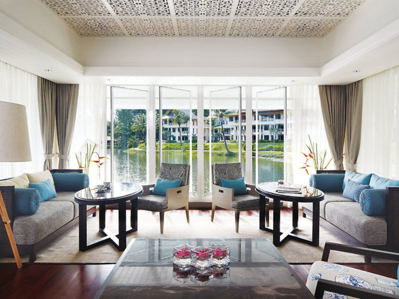 Outrigger Laguna Phuket Beach
