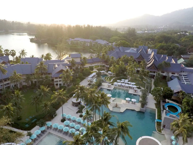Outrigger Laguna Phuket Beach