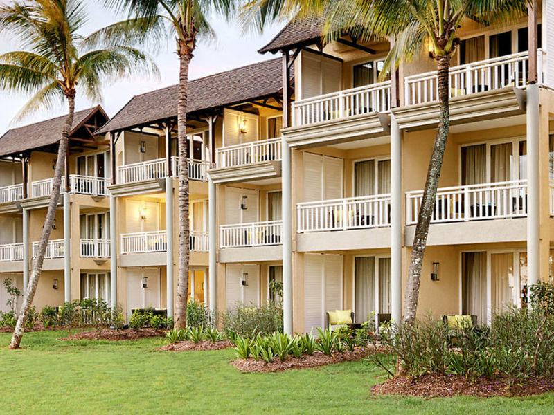 Outrigger MauritiusBeachResort