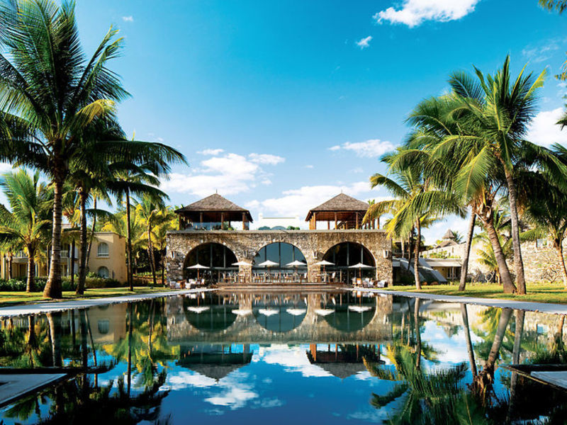 Outrigger MauritiusBeachResort