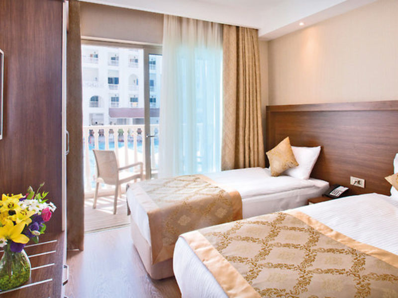 Oz Hotels Side Premium