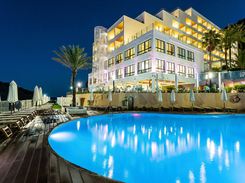 Palladium Hotel Cala Llonga