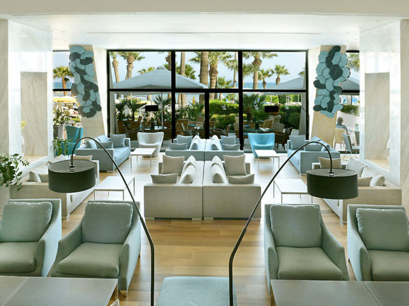 Palm Beach Hotel & Bungalows