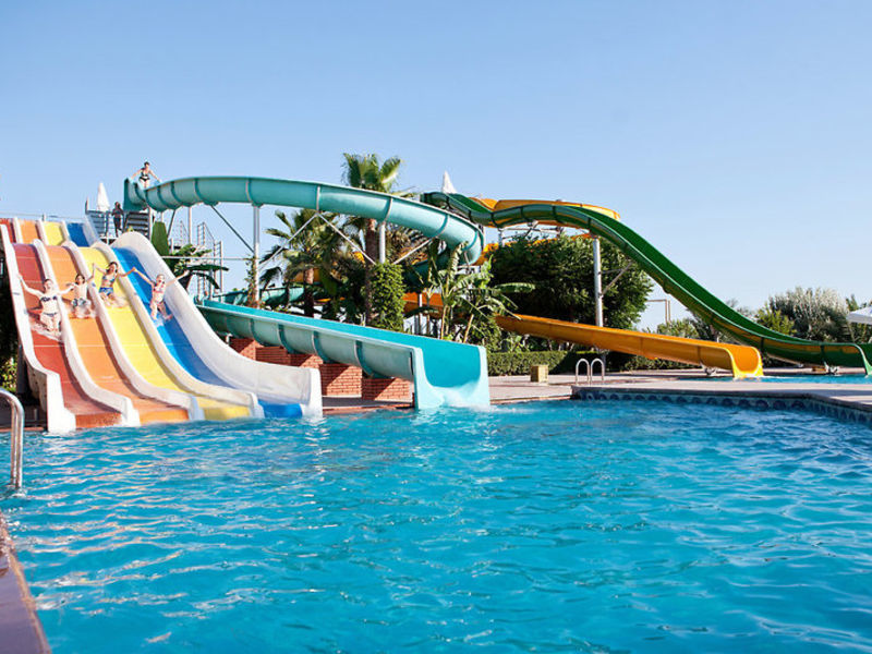 Paloma Oceana Resort