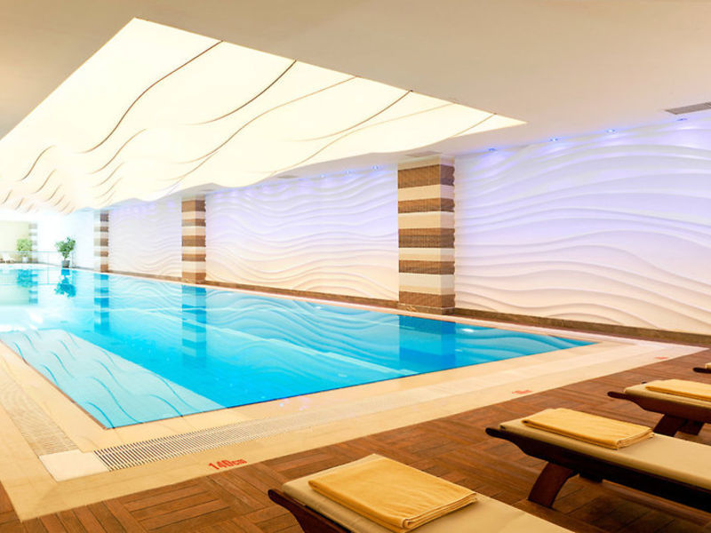 Paloma Oceana Resort