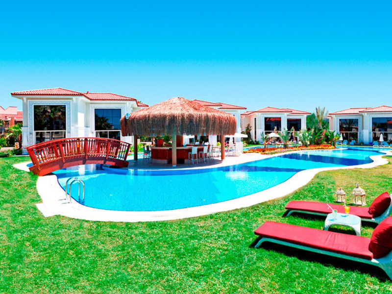 Paloma Oceana Resort