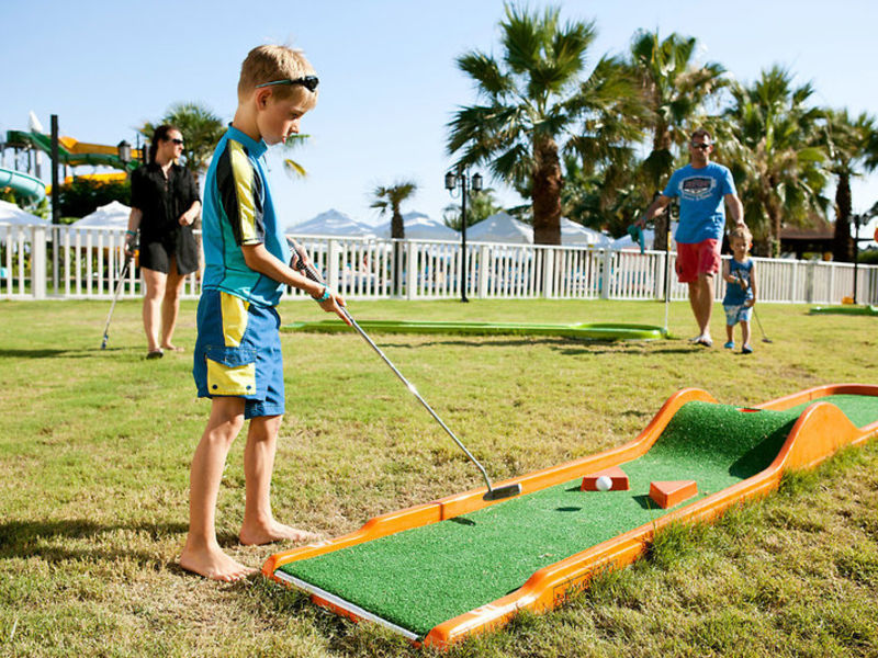 Paloma Oceana Resort