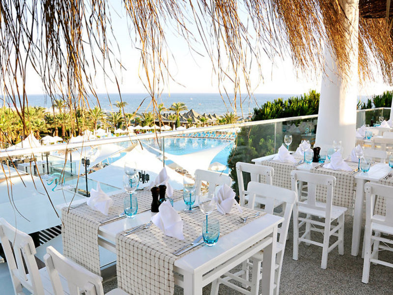 Paloma Oceana Resort