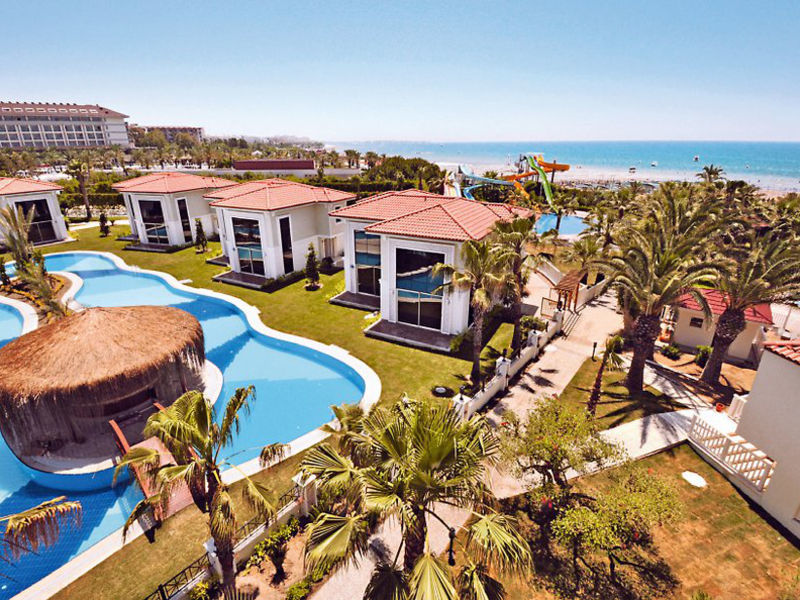 Paloma Oceana Resort
