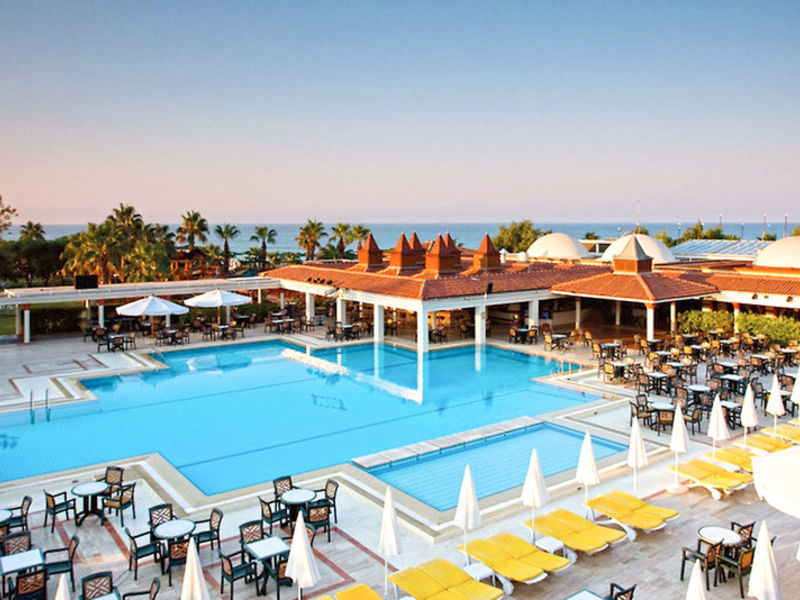 Paloma Paradise Beach