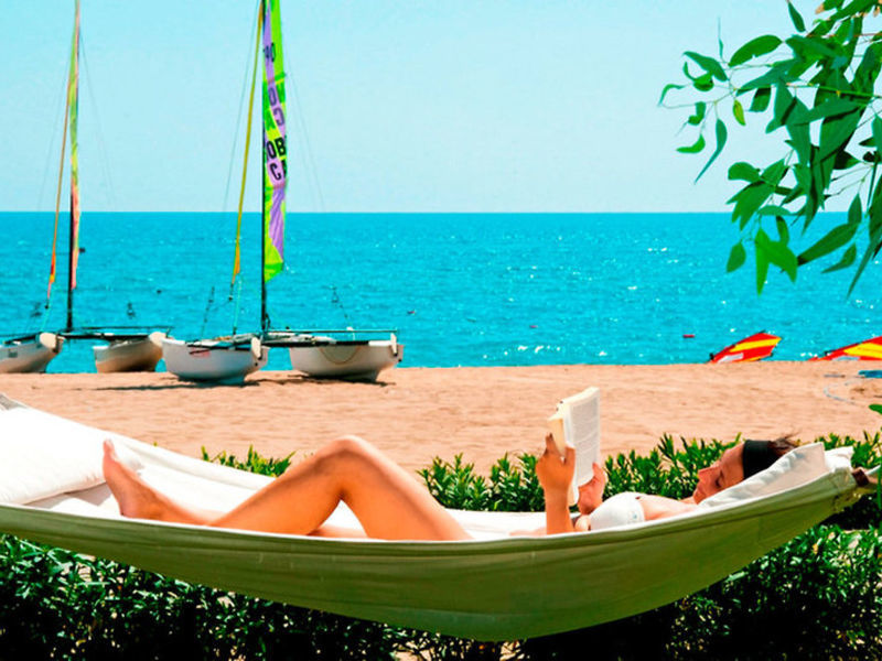 Paloma Paradise Beach