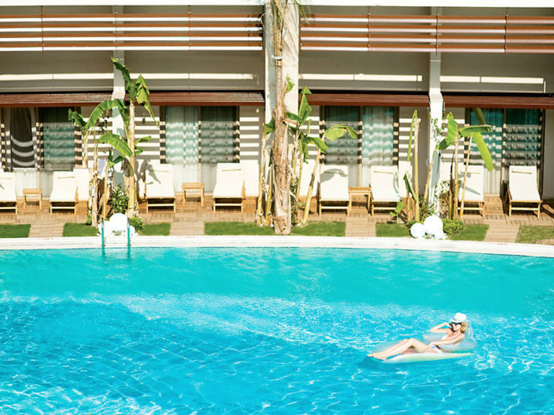 Paloma Pasha Resort