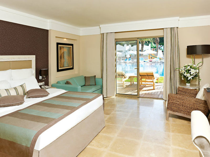 Paloma Pasha Resort
