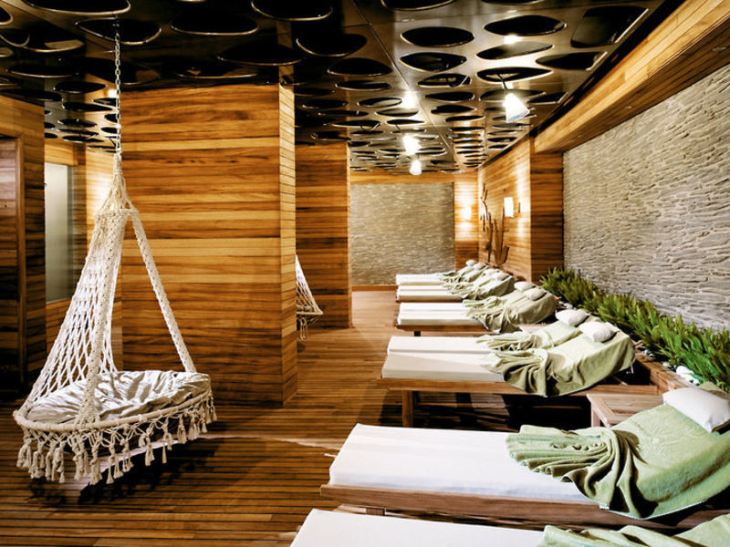 Paloma Pasha Resort