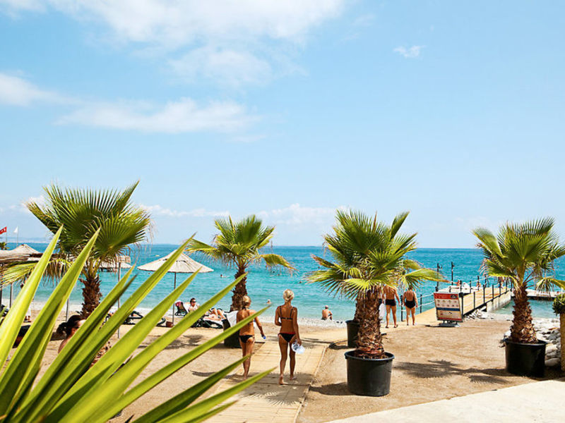 Paloma Renaissance Resort & Spa