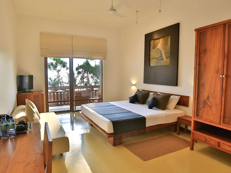 Pandanus Beach Resort &Amp; Spa