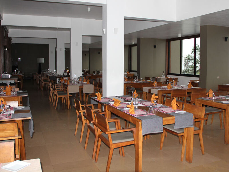 Pandanus Beach Resort &Amp; Spa