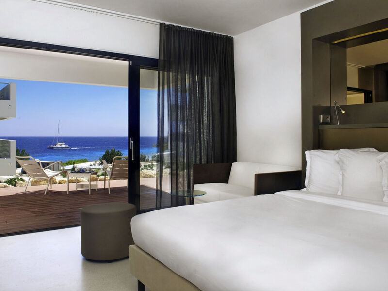 Papagayo Beach Hotel