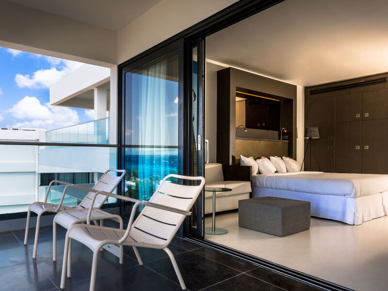 Papagayo Beach Hotel