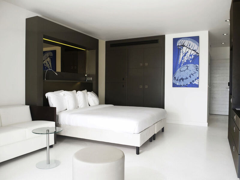 Papagayo Beach Hotel