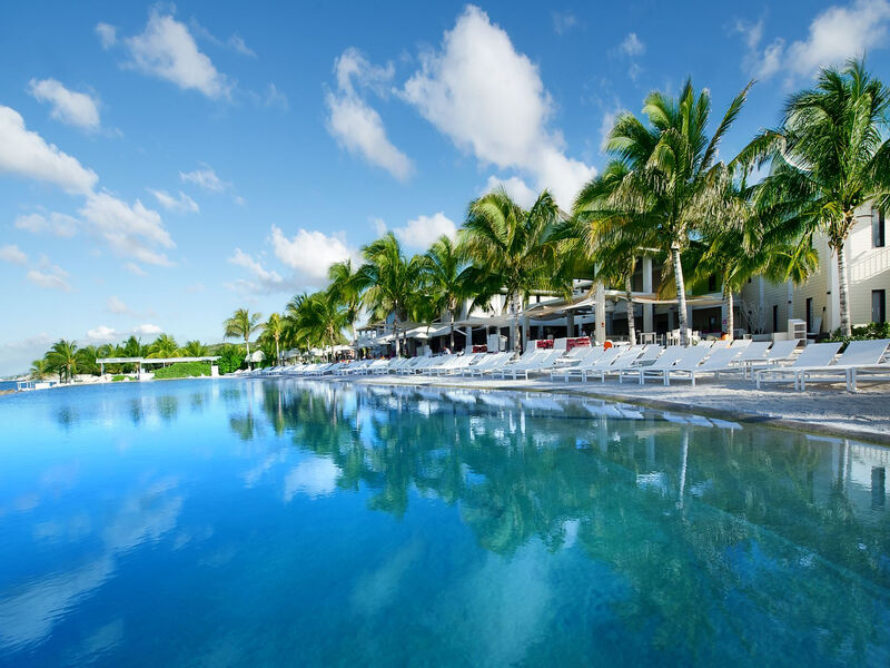 Papagayo Beach Resort