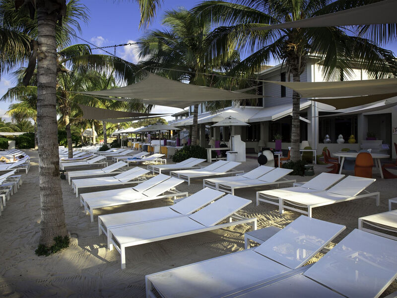 Papagayo Beach Resort