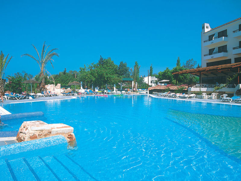 Paphos Gardens, St. +App.